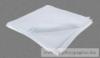 Hagyomnyos textil kifog kapucnival Mret 140x140 Anyaga 100 pamut mely 95 C on moshat illetve sterilizlhat A ngy oldaln szegett pamut kifog egyik sarkn kapucnival rendelkezik Magyar termk
