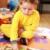 Gyermek puzzle lny padl baba stock fot brebca
