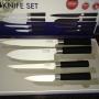 PETERHOF Rozsdamentes acl tapadsmentes kermia bevonat az anyaga 1 db Santoku ks 17 5 4 4 cm 1 darab szeletel ks 21 2 8 cm 1 darab filz ks 15 8 2 6 cm 1 darab hmoz darabol ks 9 5 2 cm Tisz