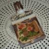 Anyukknak zen Konyhafelszerels Mindenms Vgdeszka Decoupage szalvtatechnika Fa koptatott hatst idz festett vgdeszka alak zen anyukknak Romantikus rzss szalvtval Meska