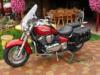Elad egy nagyon megkmlt Kawasaki vn900 as chopper sok extrval bukcs plusz fnyszrk plexi nagy lbtart htul httm