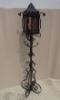 Kerti lllmpa 1900 krli kovcsoltvas kerti lllmpa Mret 123 24 24 cm Garden standing lamp c 1900 Wrought iron Size 123 24 24 cm