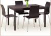 4 szemlyes ngyzetes faasztallapos design tkezasztal a hozz tartoz krmozott fm lb szkekkel egytt Wenge sznben rendelhet Modern miniml tkez szett Lapra szerelve szlltva Kelvin tkez 