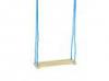 A Hinta lap fbl lersa 45 x 12 cm 10 mm es ktl poli megfelel a CE EN71 szabvnynak ktl hossza 180 260 cm kztt llthat maximlis terhelhetosg kb 80 kg A Hinta lap fbl 3 5 ves kortl mind