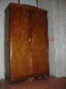 Mg 10 napig 3 kivl llapot rgi szekrny kltzs miatt elad 1 db 3 ajts vitrines polcos eszterglt dsztssel az 1920 as vekbl mrete 210 x 190 x 58 cm