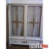 Antik ritkaszp ruhsszekrny 165xx135x55 cm csszolt vegekkel fell akaszts alul 2 rszre osztott fikkal festett aranyozott a hasznlattl kopott szemlyes tvtel Dek tr
