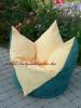 A tulipn babzsk alapterlete 80 cm tmrj kr Belelve a httmla magassga 90 cm A tulipn formj babzsk tltshez 250 liter mikrogyngyt hasznlunk A termk ra bels s klshuzat valamint 