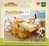 Sylvanian Families Ebdl asztal szett 2933
