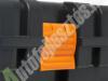 Szerszmtart lda manyagbl NOU 10914 Mly bels rekesszel kivehet tlcval dupla csattal lakathellyel Tetejn 3 db kivehet klnll transzparens dobozka 2 db fix 2 rekeszre osztott 1 db 10973 fi