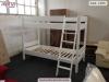 Emeletes gykeret gyrccsal s ltrval Mretei 200cm x 90cm es fekvfellet Fehr szn anyaga feny btorlap