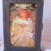 Antik kulcsos Otthon lakberendezs Btor Szekrny Troleszkz Decoupage szalvtatechnika Festett trgyak Fm hats antikolt kulcsos szekrnyke Mucka kpvel dsztve Mrete 21X16X6 cm Meska
