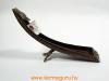 Haj alak fm fstl get htoldaln az Om Mani Padme Hum mantra Buddha s srkny dsztssel Hosszsga 29 cm magassga 16 cm szlessge 5 5 cm slya 130 gramm Rinpoche tl kln ldst kapott a 