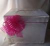 Nszajndk gyjt doboz fehr szatn pink masnival 34 26 26 cm