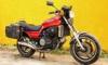 A kpen lthat Honda VF 750 motorkerkpr alkatrszeit knlom eladsra A motor nagyon jl mkdtt de a paprjait csak csill
