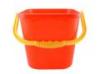 A Nagy piros ngyzetes homokoz vdr 7 5 L Wader lersa Nagy mretu matricval dsztett piros homokoz vdr Brmely homokoz kszlet idelis kiegsztoje Urtartalom 7 5 l mretek 22 x 26 x 28 cm W