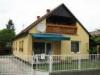 Szllshely Balatonlelln a szabad strandhoz 400 m re csaldi hz 5 6 szemly rszre 3 szoba 1 nappali konyha 1 frd kln WC Ugyanott egy apartman 4 f rszre kiad 2 Sat TV zrt udvar parkol 2 t