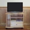A SZTERE 1 egy TV HIFI llvny amely a SZTERE 2 kistestvre Praktikus btor jobb oldali rszen alul egy fikkal felette 2 polccal bal oldalon CD k DVD k trolsra alkalmas rsszel Grgs lbazattal