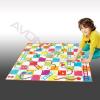 Avon Line quote Kgyk s ltrk quote jtk Manyag sznyeg melyre 100 ngyzet s 8 ltra van nyomtatva Mrete 100 x 100 cm 4 manyag sznes bbuval srga zld kk piros melyek tmrje 5 cm Avon web