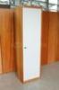 Nmet irodai szekrny Mretei 210 X 64 X 45 cm Kvl minsg j llapotban Kulcsra zrhat
