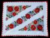 Dszprna - 55x45 cm mret, Fehr alapon, Sznes sznnel hmezve, Maty motvummal. Kzzel hmzett magyar termk. - Kzimunka - kzi hmzs