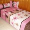 Hrom rszes garnitra patchwork gytakar s prnahuzatok Gyerekszoba Falvd takar Barna mogyor rzsaszn gytakar szrt virgos applikcival Termkszerkezet 3 rteg dekorat Meska