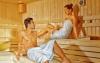 A wellness rsze a szauna meztelenl ruha s trlkz nlkl szoks