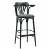 Thonet stlus krpitozott fa brszk httmlval lbtartval Tbbfle kivitelben kaphat