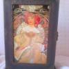 Antik kulcsos Otthon lakberendezs Btor Szekrny Troleszkz Decoupage szalvtatechnika Festett trgyak Fm hats antikolt kulcsos szekrnyke Mucka kpvel dsztve Mrete 21X16X6 cm Meska